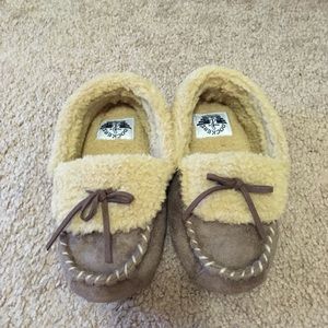 NWOT Dockers Slippers, S